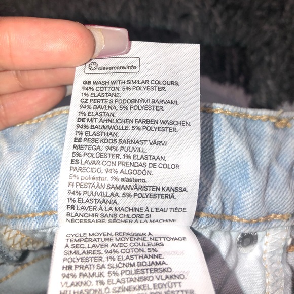 H&M Divided Light Denim High Waisted Jean Shorts - Picture 5 of 8